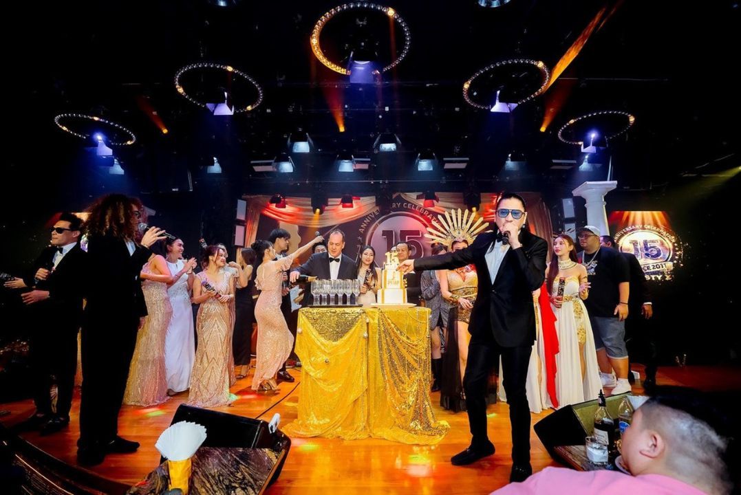 The Pimp Bangkok celebrates its 15th anniversary with Dynasty XV, an invitation-only event in Sukhumvit attended by hundreds of guests.
