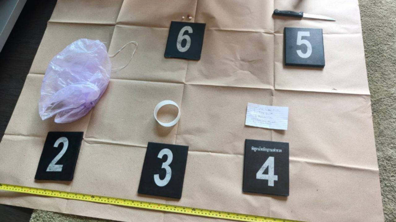 A foreign woman was found dead at an Ekkamai condo after falling from the 11th floor, with police reviewing a note left on her bed.