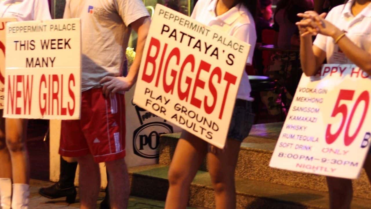 Pattaya walking street sex service