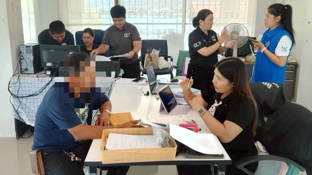 Crackdown on illegal travel agencies with nominees on Koh Samui