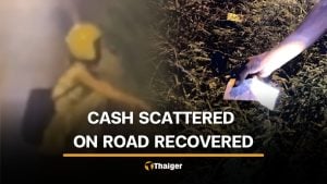 Chinese woman reunited with lost cash with help from Thai locals | Thaiger