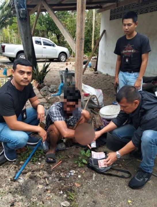 Police arrested a theft suspect in Nakhon Si Thammarat after he allegedly stole cash, bought meth, and took 25 pills before being caught.