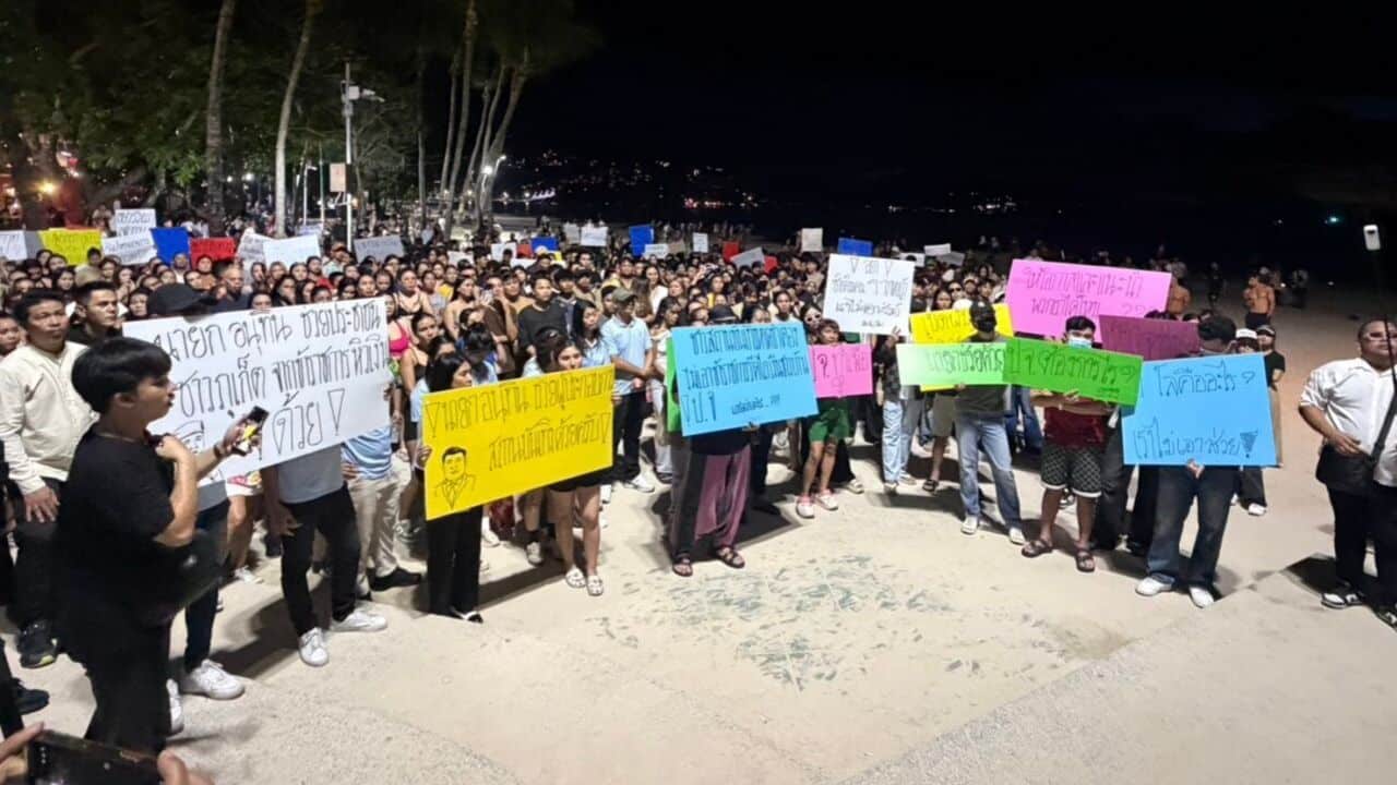 Phuket entertainment venue operators gathered in Patong to protest alleged extortion and delays in renewing business licences.
