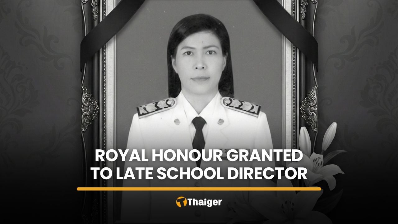 Songkhla school director killed in hostage incident receives royal honour | Thaiger