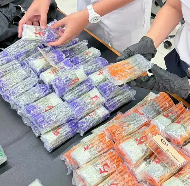 Customs officers seized Tirzepatide weight loss injections worth 2.13 million baht from a Chinese passenger at Suvarnabhumi Airport.
