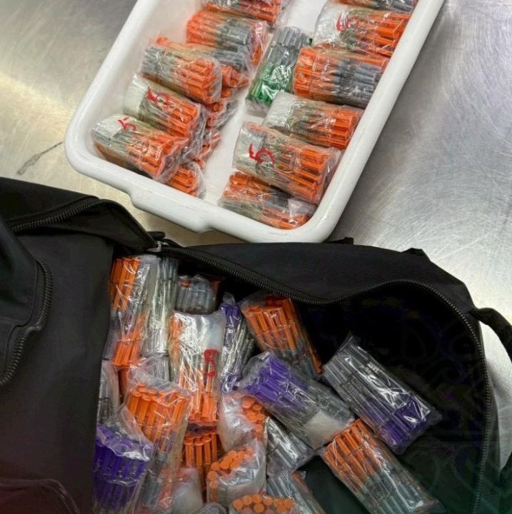 Customs officers seized Tirzepatide weight loss injections worth 2.13 million baht from a Chinese passenger at Suvarnabhumi Airport.