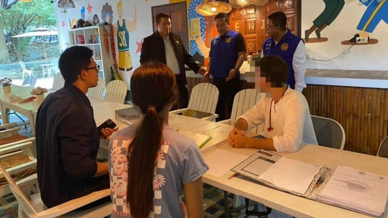 Officials inspected four resorts in Sri Thanu during a Koh Pha Ngan resort crackdown into alleged licence breaches and nominee ownership.