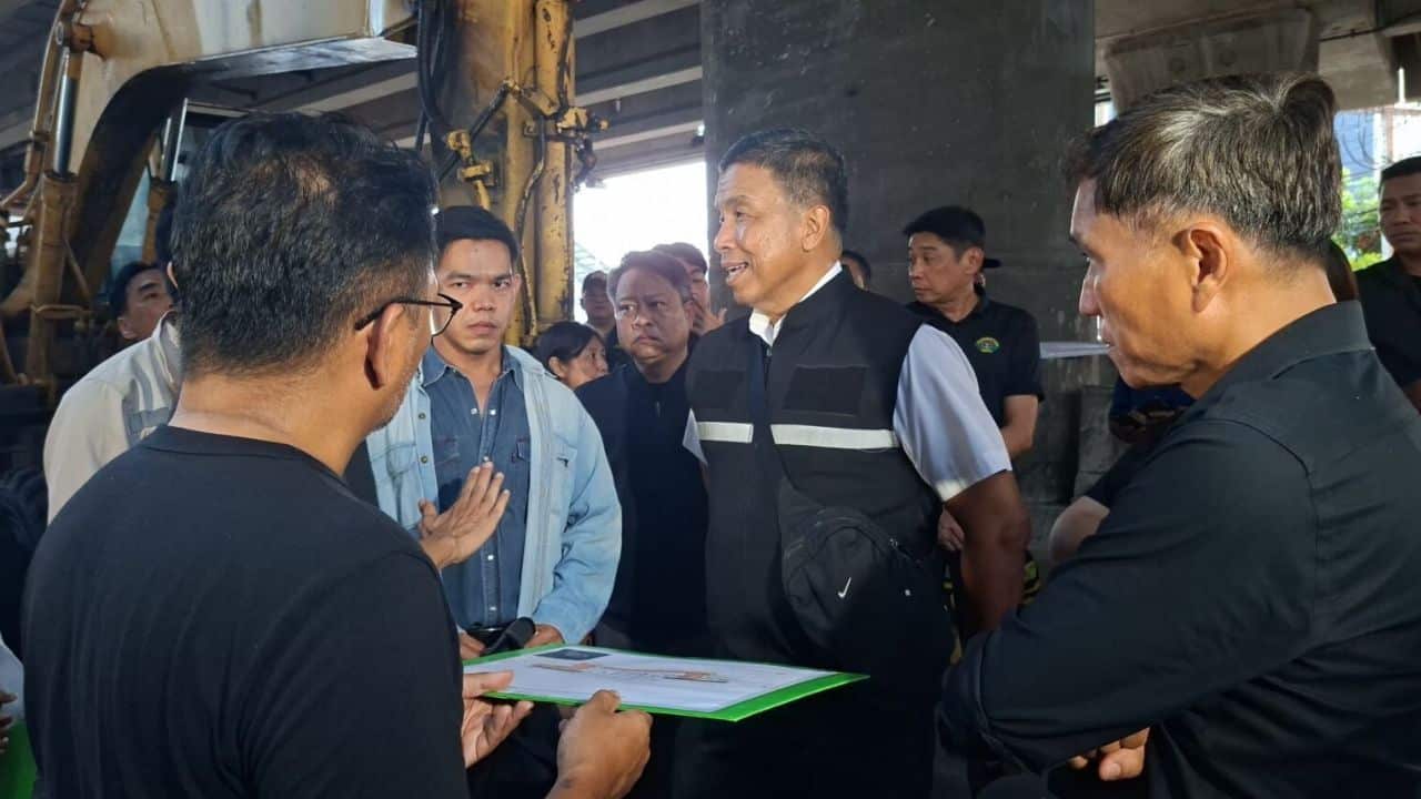 Officials are checking whether siphon pipe works caused a road collapse in Bangkok that left one lane damaged and a motorcyclist falling.