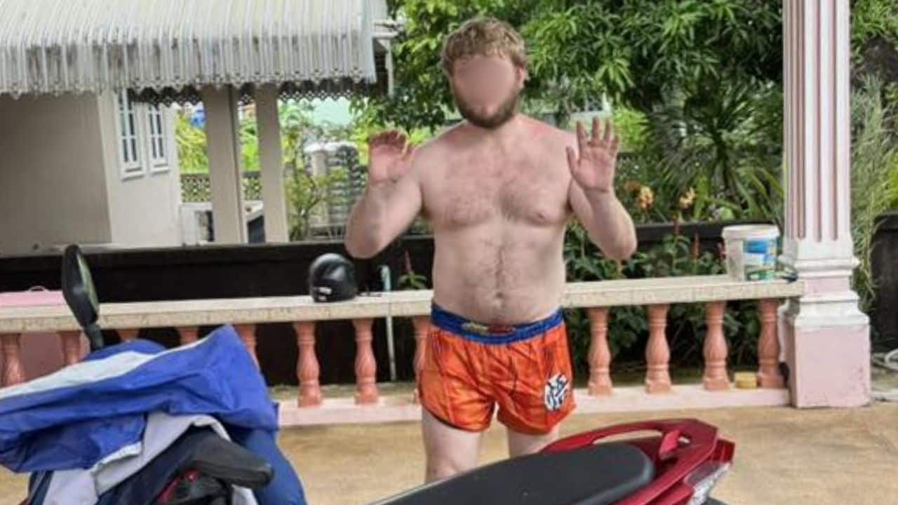 Foreigner accused of causing disturbance and theft attempt
