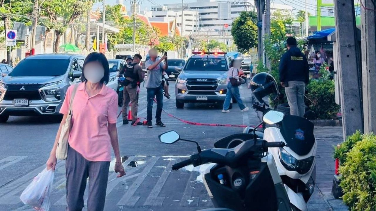 Bomb found on Bangkok roadside