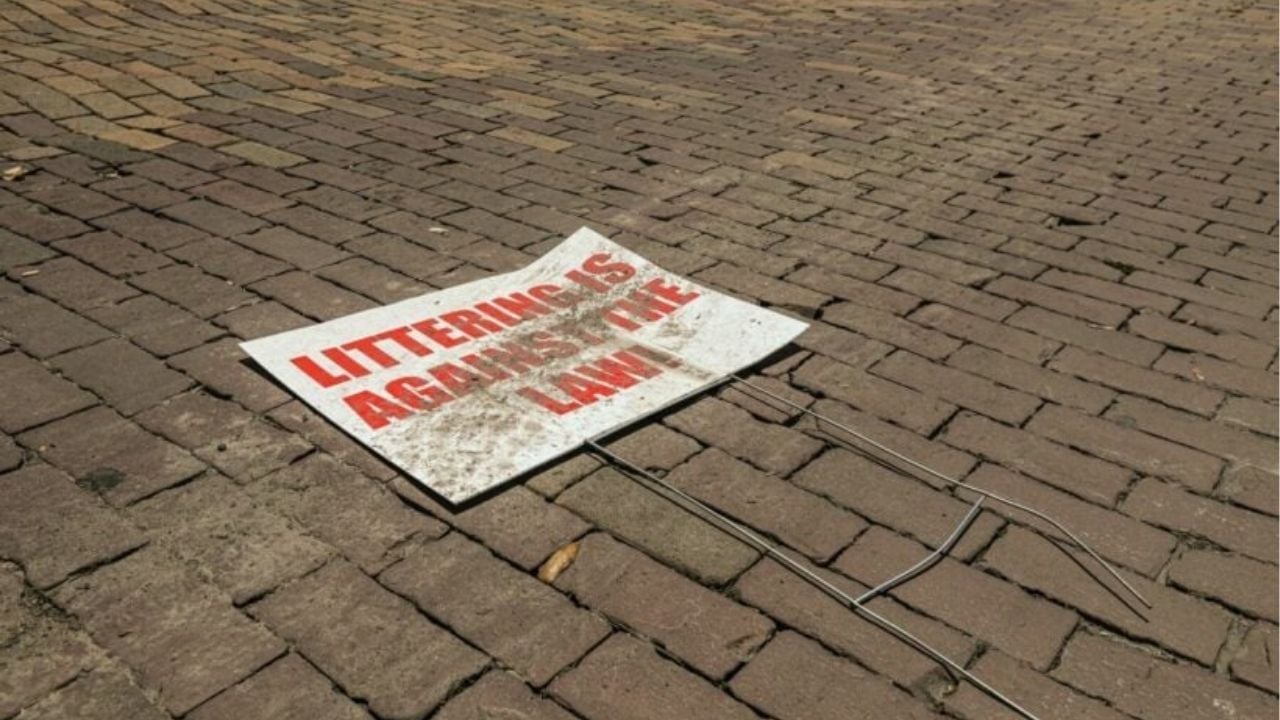Do not be that person who litters | Photo by Mick Haupt from Unsplash